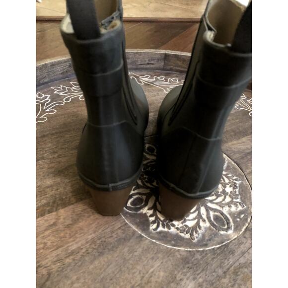 Women's Tretorn Medium Grey Rubber Ankle Boots sz 10 (10.5) - Picture 4 of 8